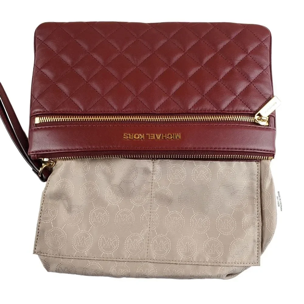 MICHAEL KORS Quilted Leather Wristlet Wallet – Burgundy / Oxblood